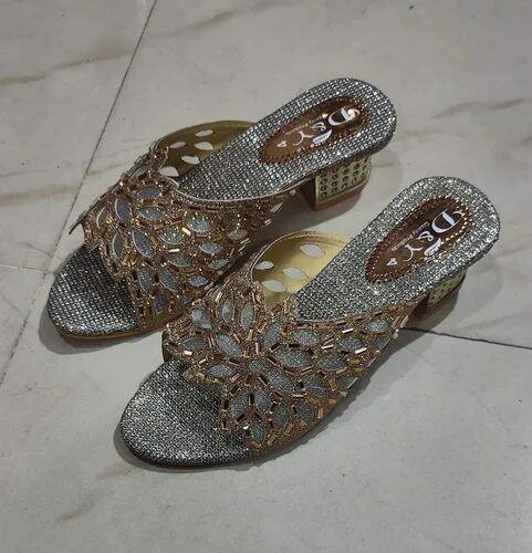 Ladies Golden heels
