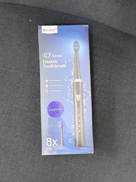 Brosse à dents électrique C7