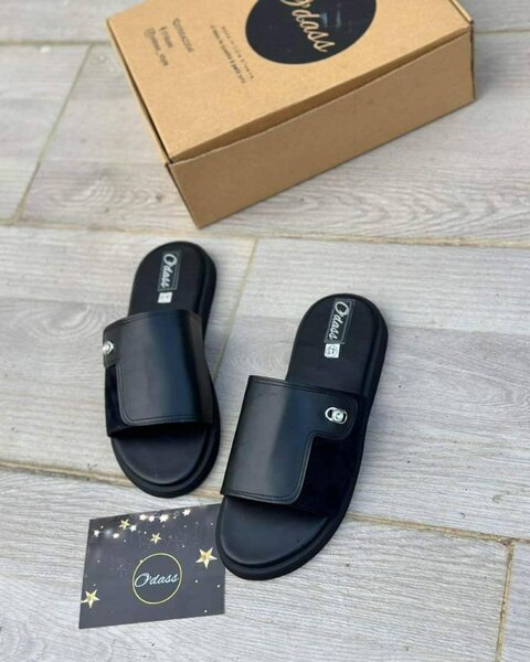 Sandales contemporaines homme