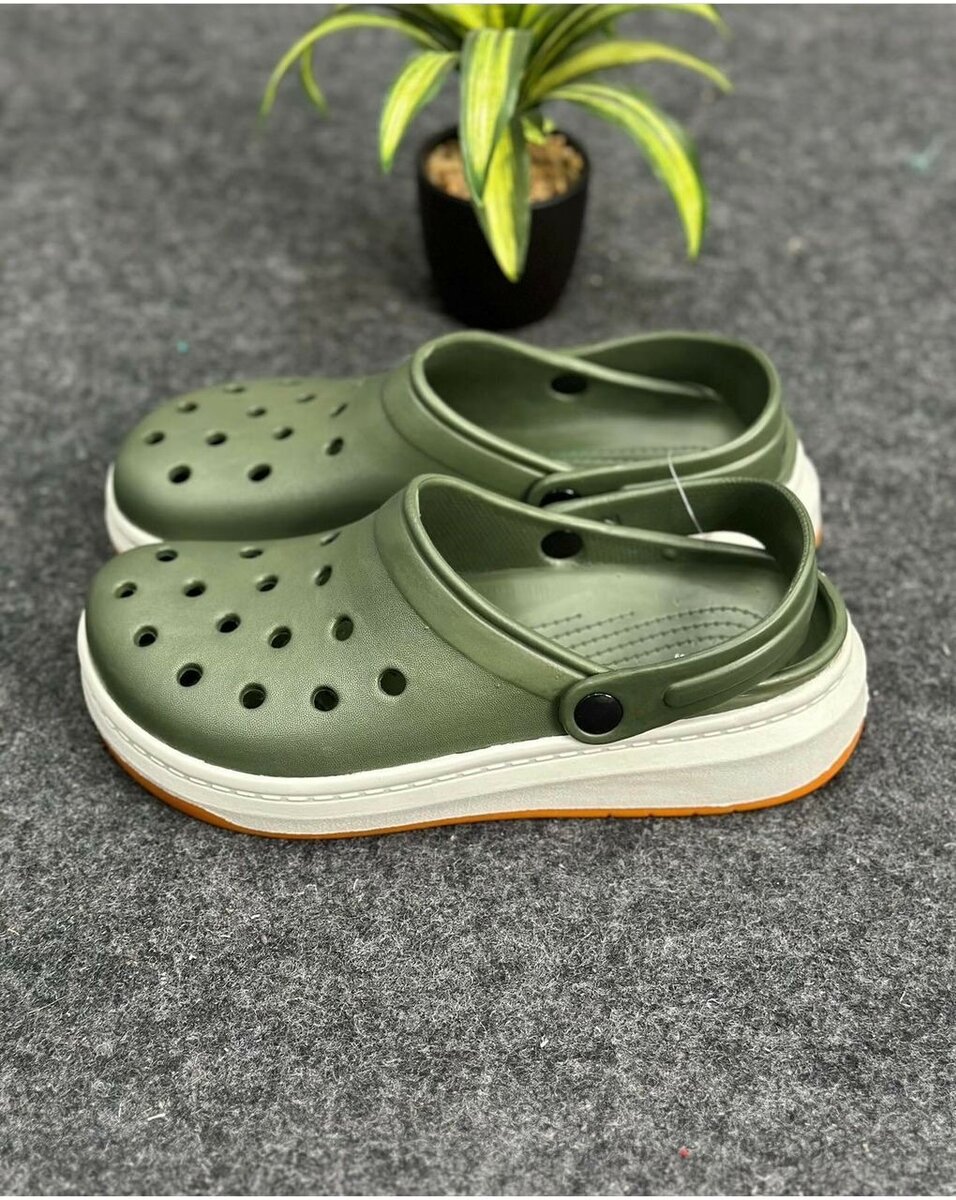 Crocs