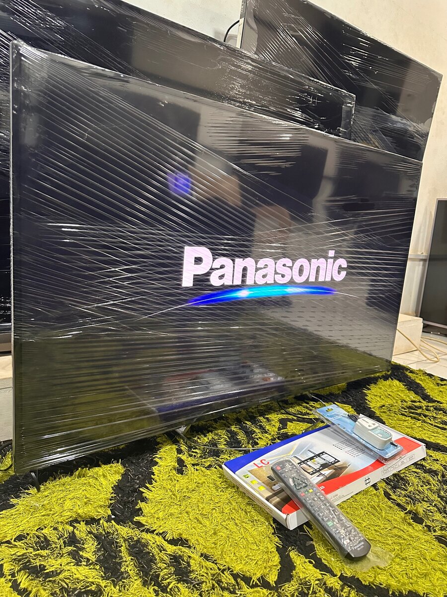 55inches full digital  4k ultra hd led smart Panasonic