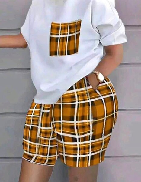 Costume décontracté femme élégant