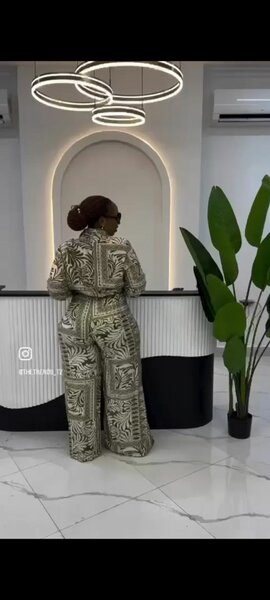 Ensemble pantalon imprimé chic