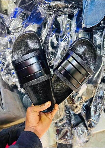 Gucci slides