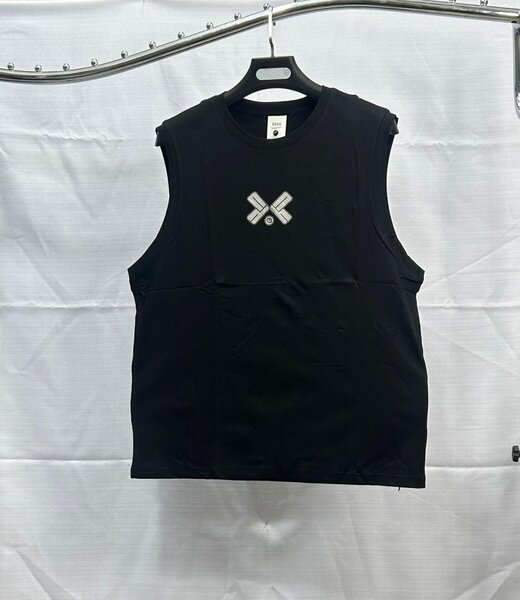 HIGH QUALITY ARMLESS TOPS