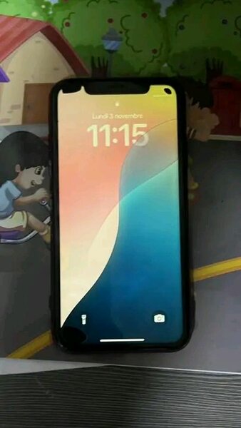 iPhone rouge élégant