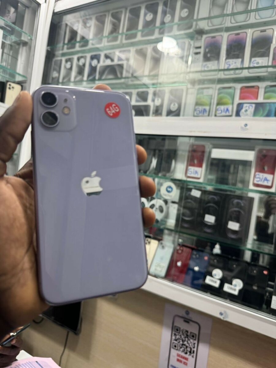 iPhone 11 64g propre