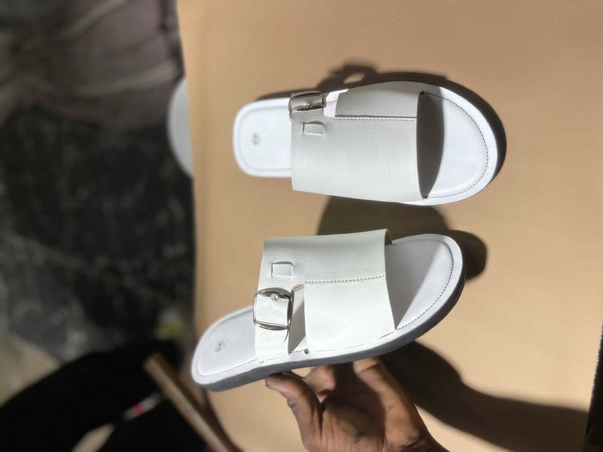 Sandales en cuir pour homme