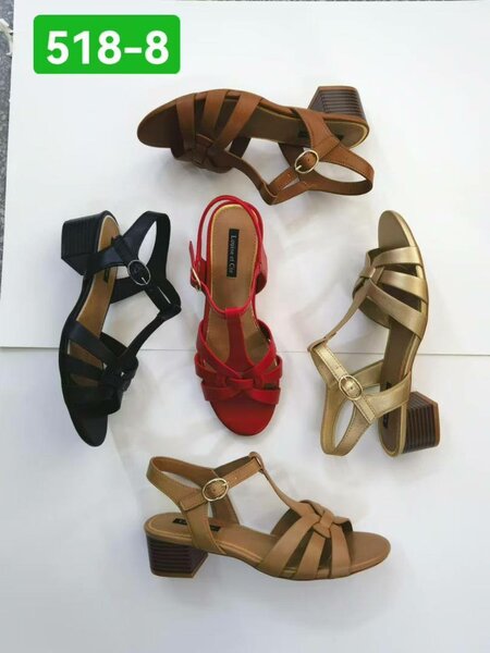 Chaussures fermées à talons