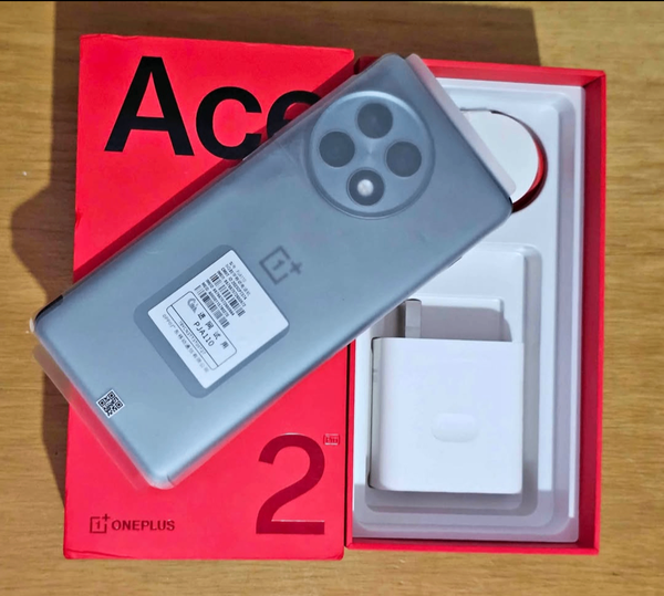 OnePlus Ace 2 Smartphone