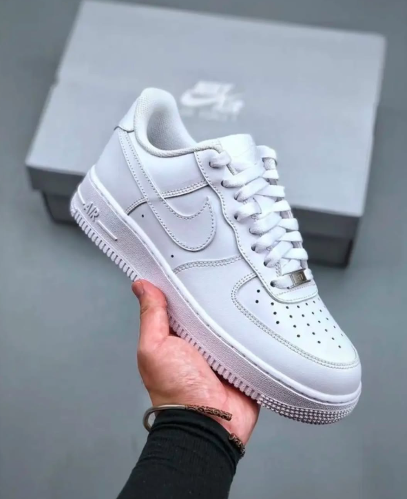 Форсы кроссовки белые