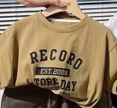 Светло коричневая футболка 3-8л 