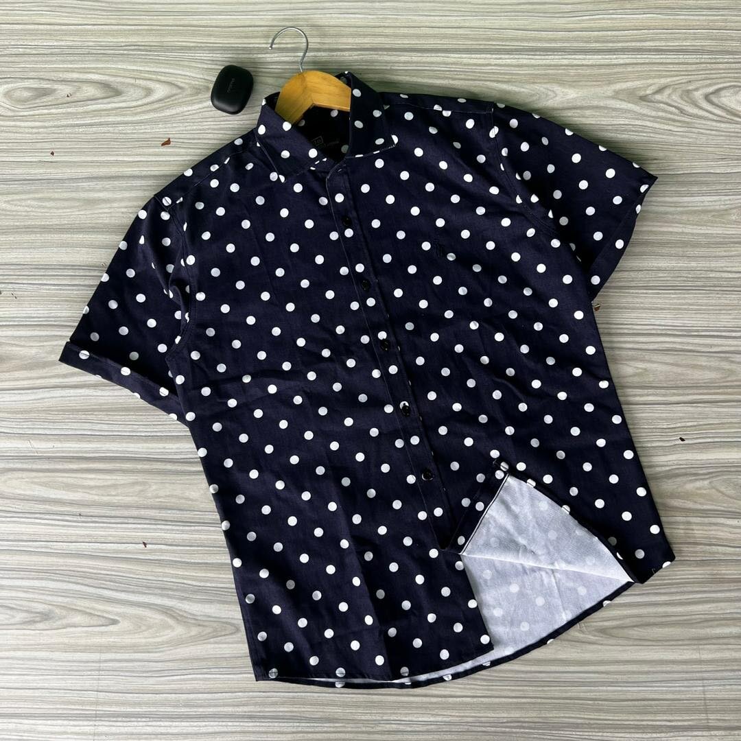 Senator Short sleeves