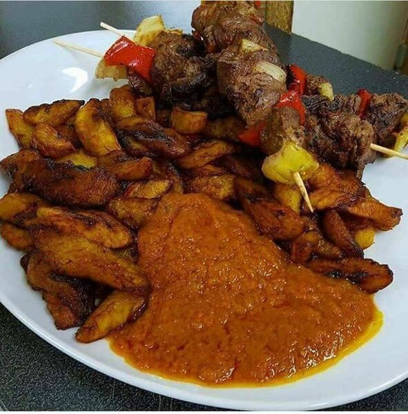 BROCHETTES BRAISÉE + ALLOCO