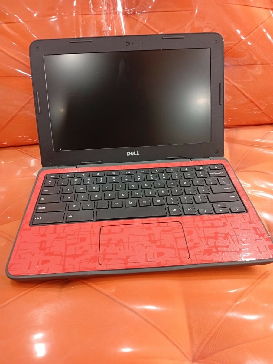 Laptop Dell Inspiron 11.6"