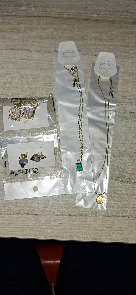 Quality Korean Necklace and Earrings