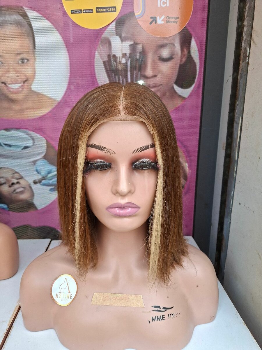 Perruque Carré Brune Élégante