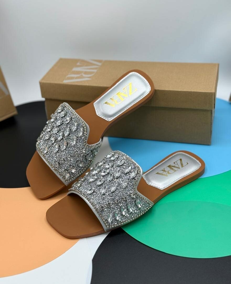 Zara Slipper