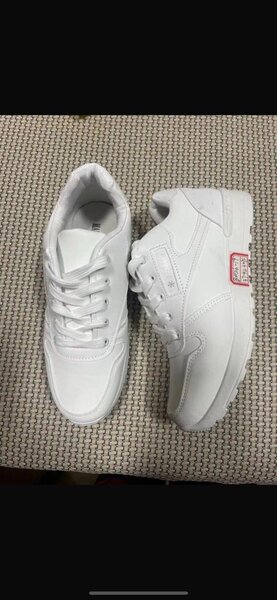 Baskets blanches unisexes