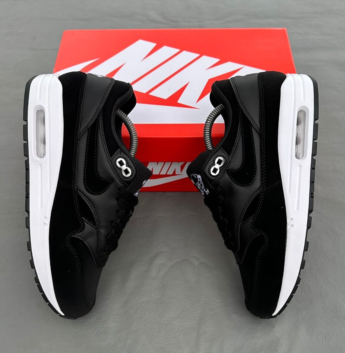 Nike Air Max Noir Classique
