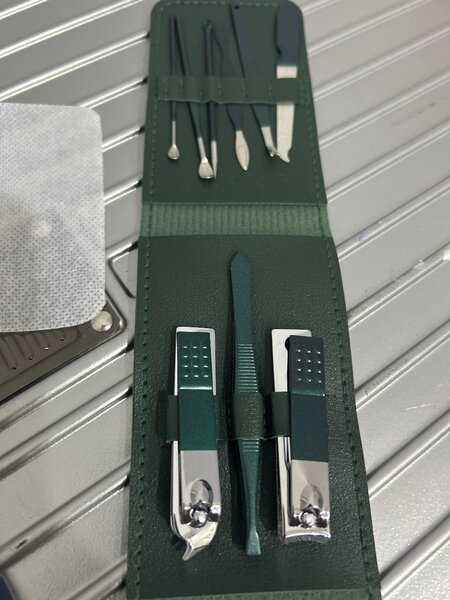 Абсолютно новый набор кусачек для ногтей. 指甲刀套装