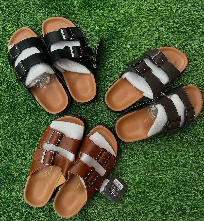 Sandales en cuir ajustables