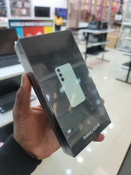 Samsung galaxy S23 FE 