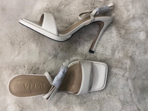 Sandales à talons élégantes