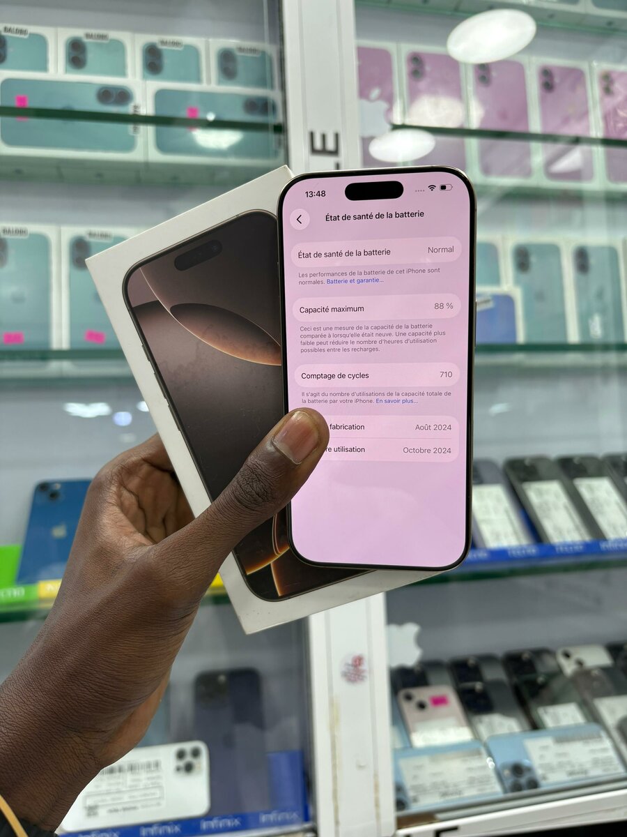 Disponible 16 Pro 128go avec c