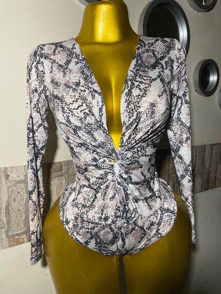 Body Femme Serpent Sexy