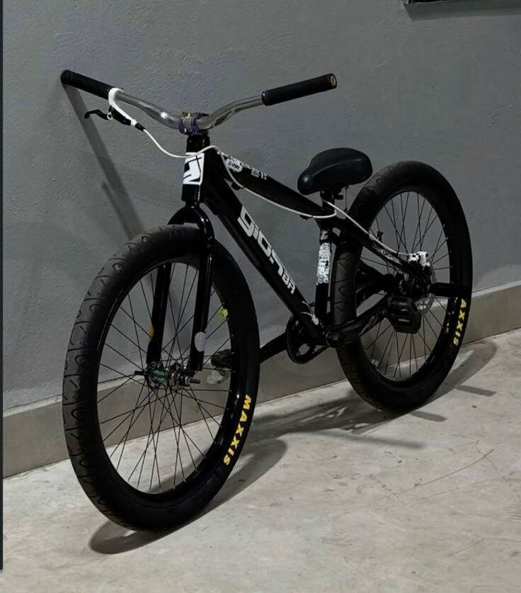 Vélo BMX Freestyle Noir