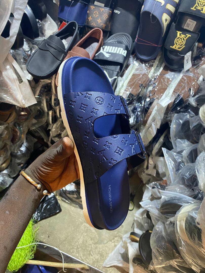 Sandales cuir doubles boucles