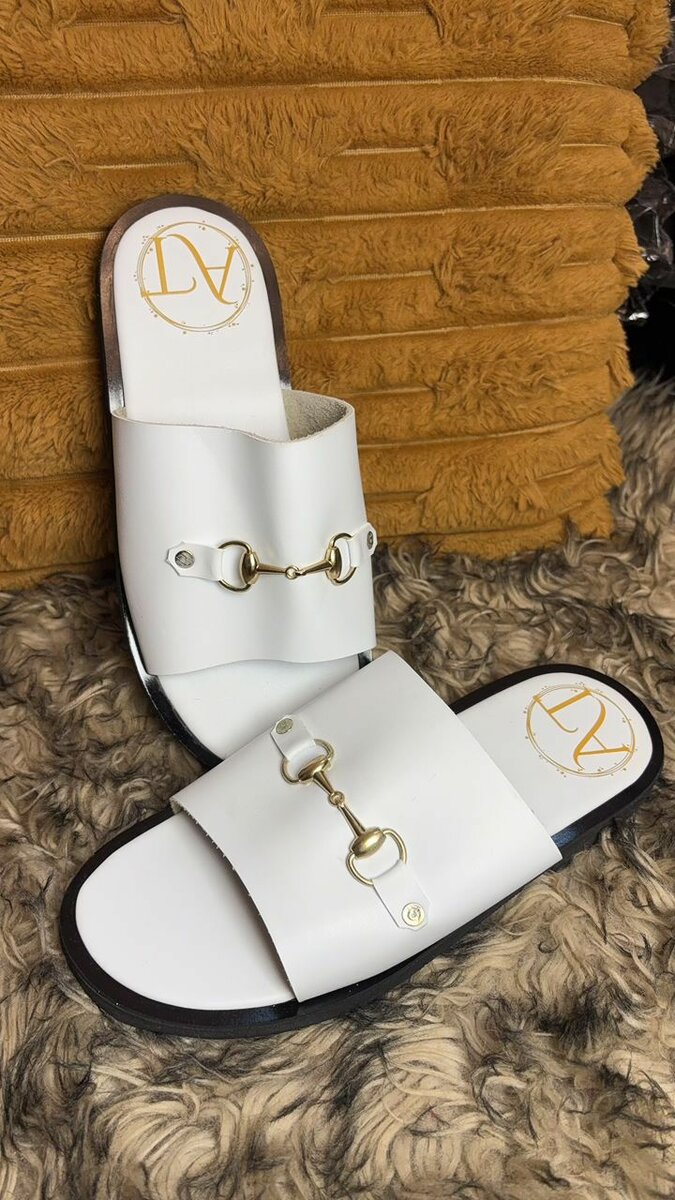 Sandales en cuir tendance homme