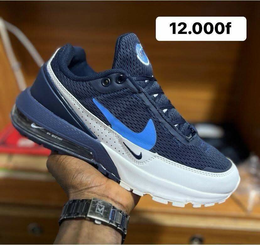 Baskets homme stylées et confortables