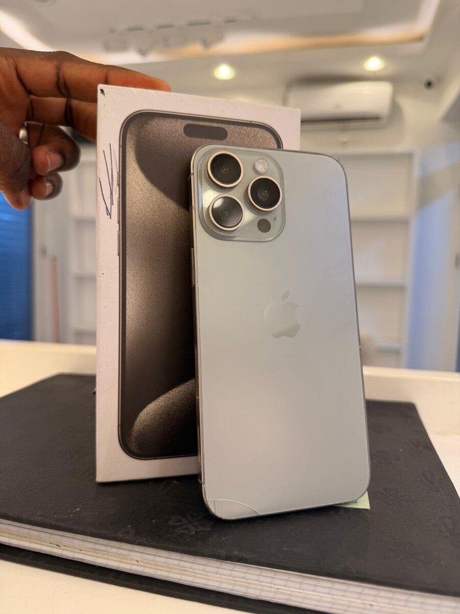 iPhone 14 Pro Argent Neuf