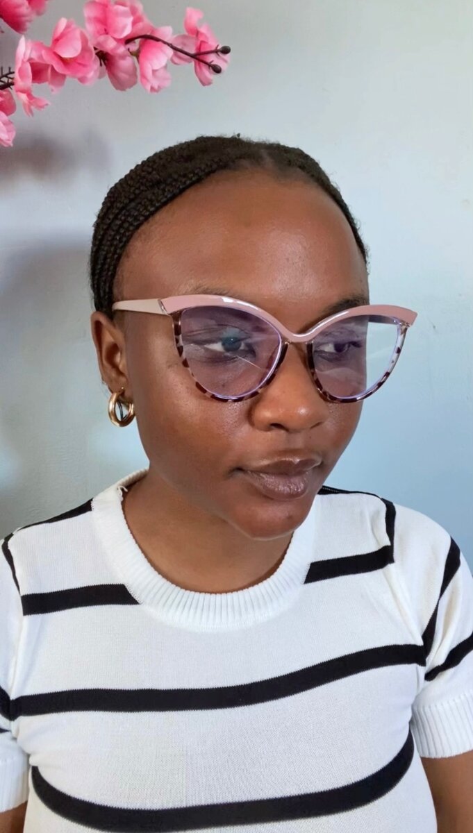 Blue light blocking frames