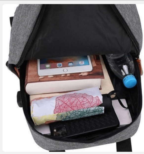 Sac à dos avec port USB et pochette