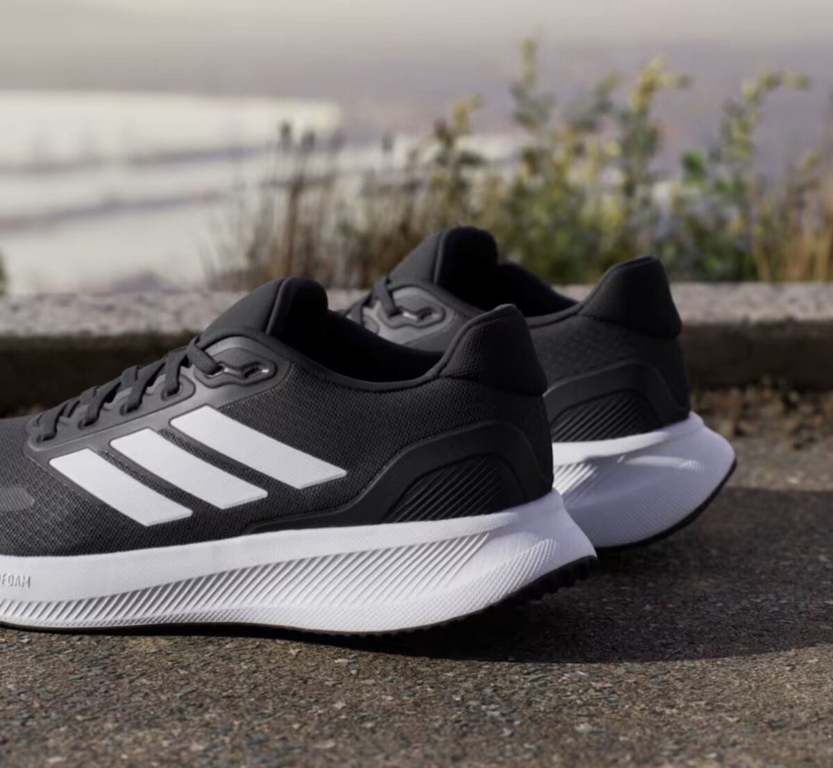 Кроссовки Adidas женские, размеры: 37/38