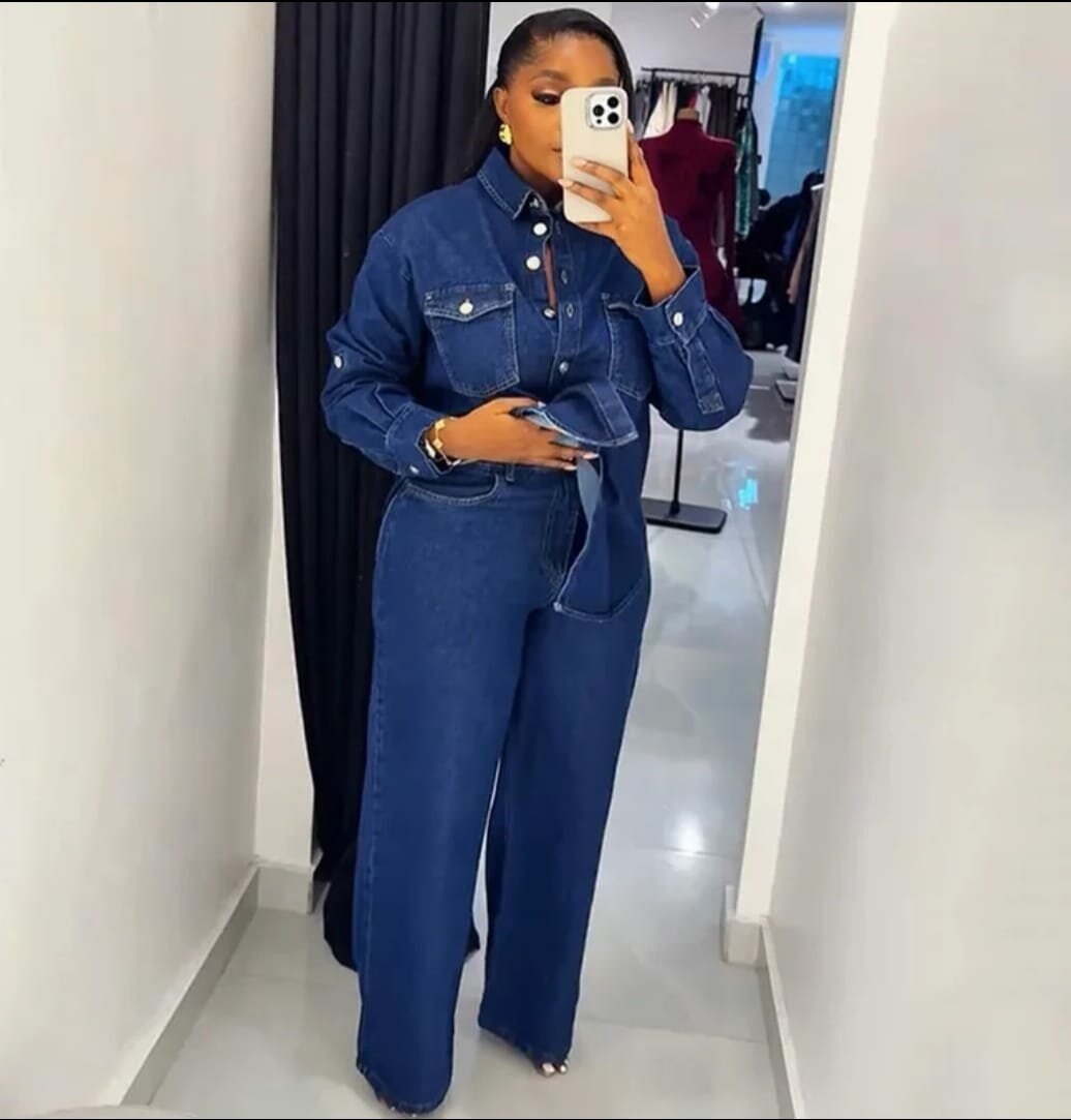 Robe élégante plissée