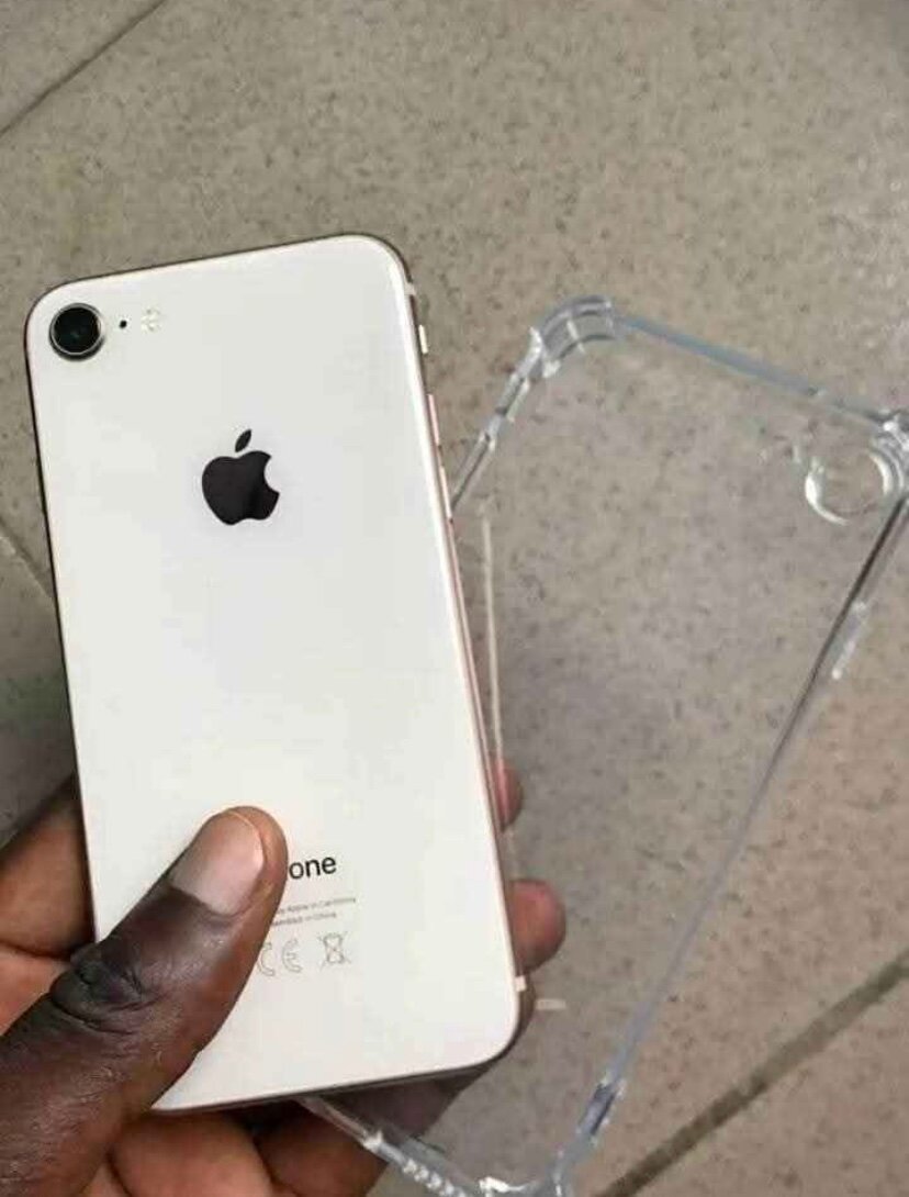 IPhone 8 avec coque