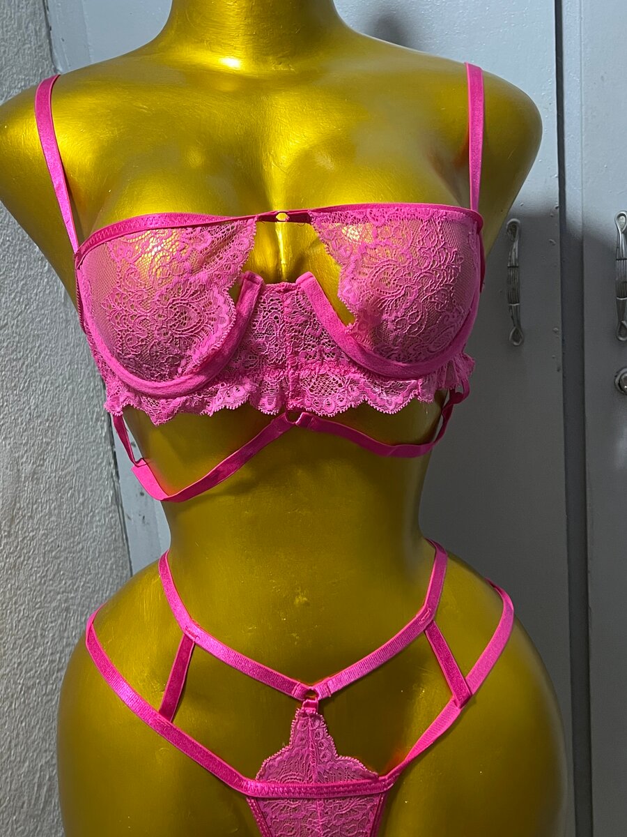 Ensemble de lingerie dentelle sexy