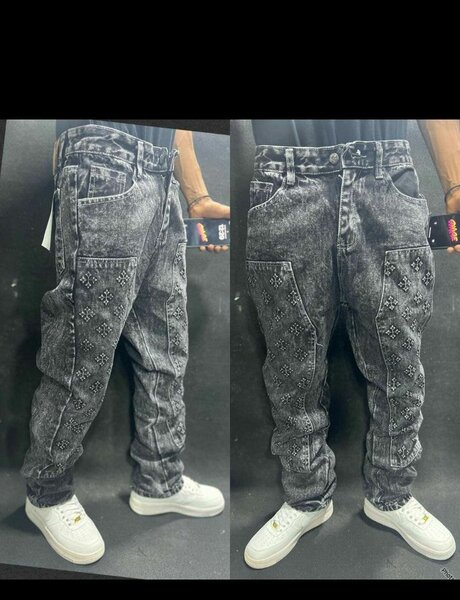 Jeans homme délavé avec motifs