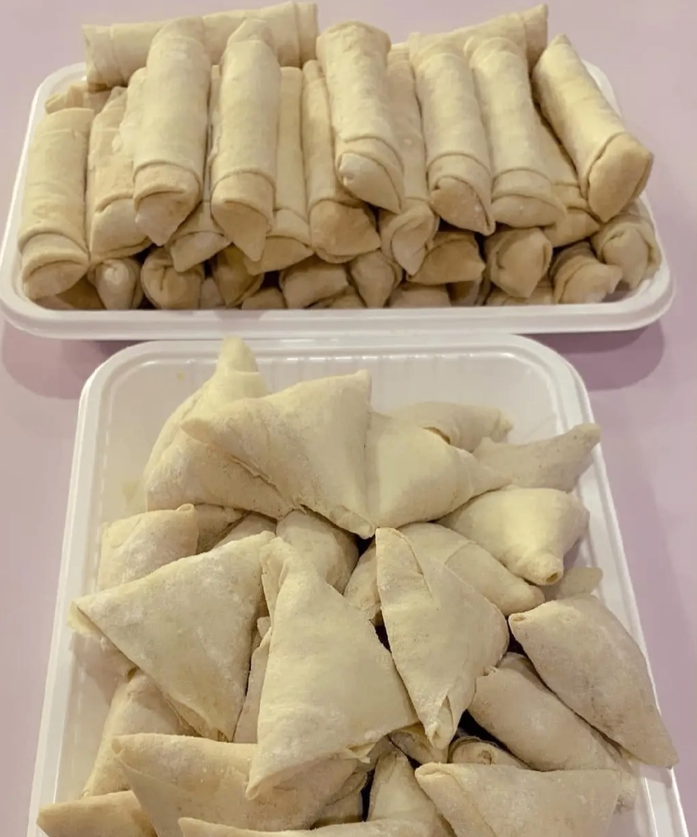 Mini Samosas et Rouleaux de Printemps