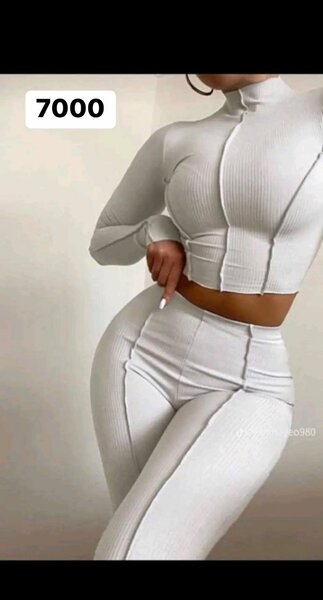 Robe longue dos nu élégante