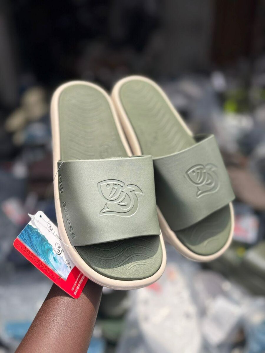 Claquettes Confort Unisexe