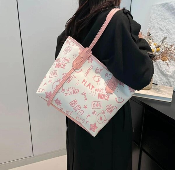 Sac à main fourre-tout tendance