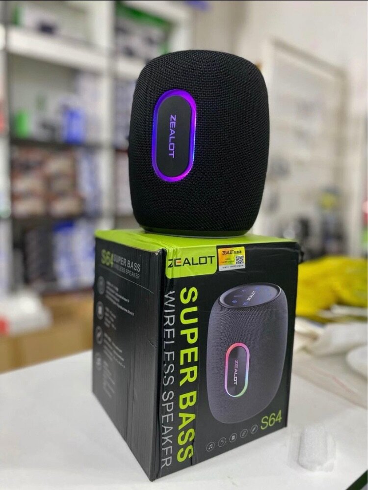 Zealot s64 SuperBass