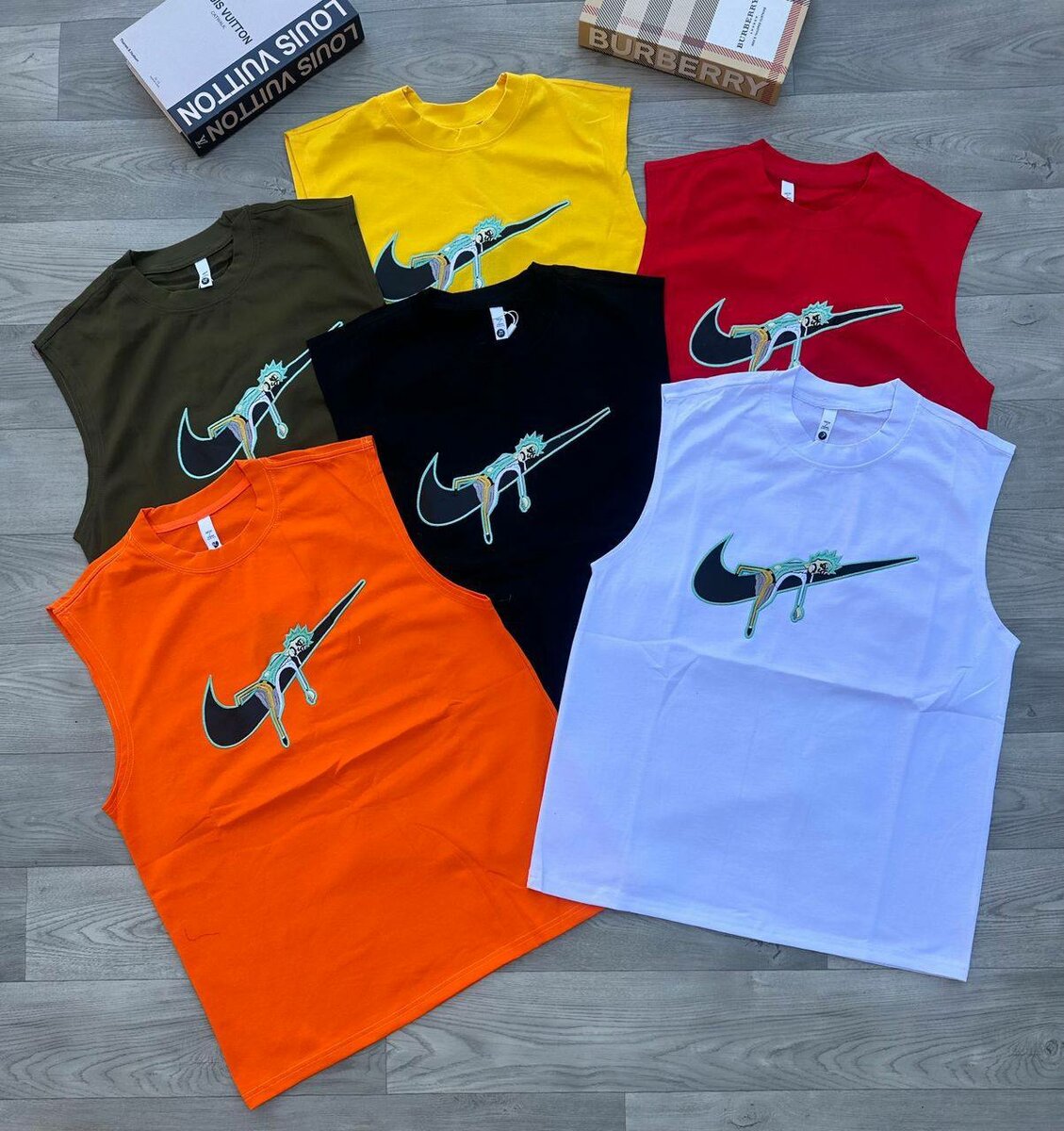 Unisex vests with print