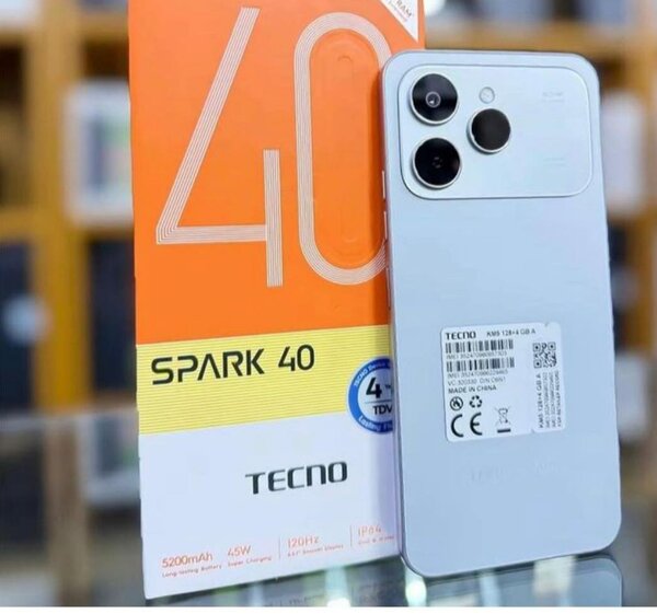 Tecno Spark 40 Smartphone