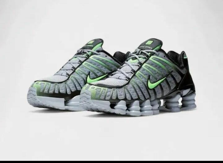 Nike Shox Gravity Vert
